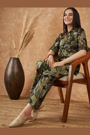 Sangria Floral Printed Shirt With Trousers
