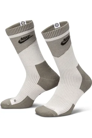 Nike socks outlet myntra