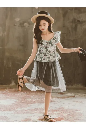 Stylecast Girls Green Floral Printed One Shoulder Pure Cotton Ruffles Top with Skirt