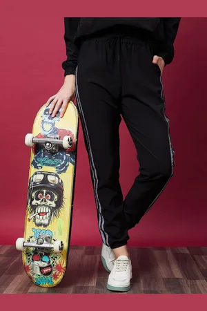 Globus Women Black High-Rise Joggers