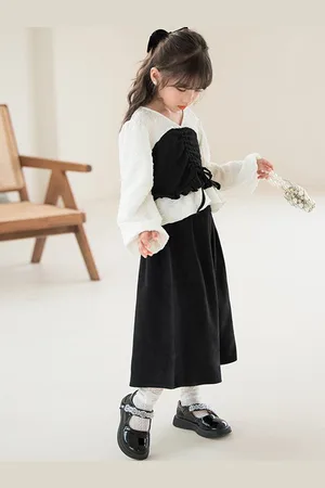 Stylecast Girls Black Colourblocked Pure Cotton Top with Skirt