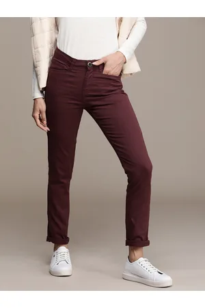 Roadster Women Classic Slim Fit Low-Rise Chinos Trousers