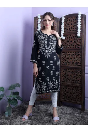 FAWOMENT Floral Embroidered Chikankari Georgette Kurta