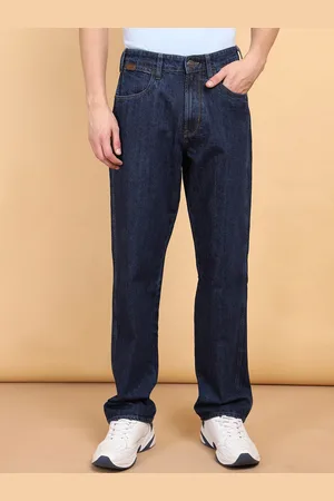 Wrangler Men Redding Comfort Fit Low-Rise Clean Look Cotton Jeans