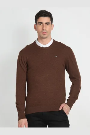 Arrow Round Neck Pullover Sweater