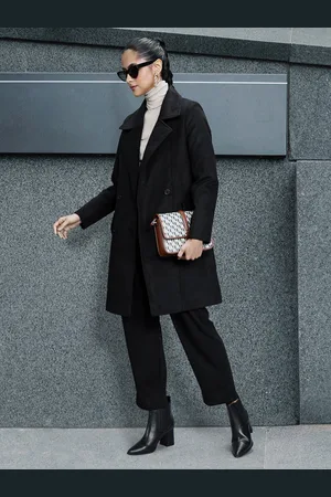 DressBerry Solid Notched Lapel Collar Over Coat