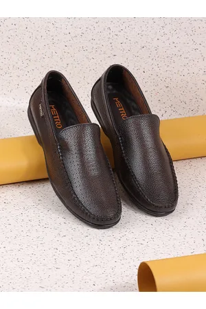 Metro Men Textured Leather Loafers
