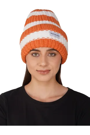 iSWEVEN Women Colourblocked Woollen Slouchy Beanie