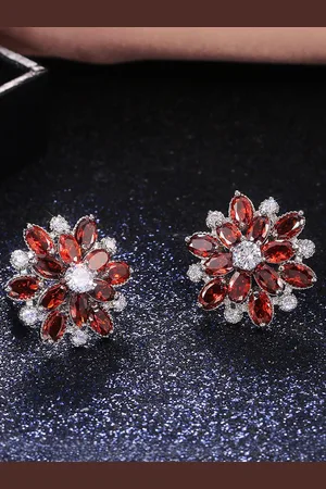 Designs & You Silver-Plated Floral Studs Earrings