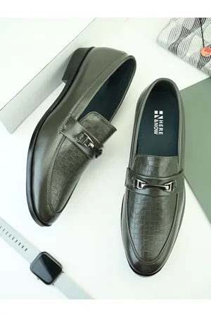 HERE&NOW Men Green Textured Formal Loafers