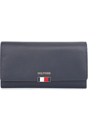 Tommy Hilfiger Women Leather Two Fold Wallet