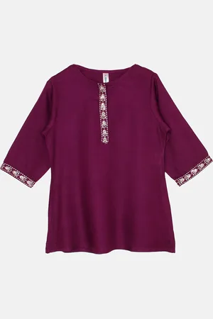 KiddoPanti Girls Round Neck Thread Work Kurta