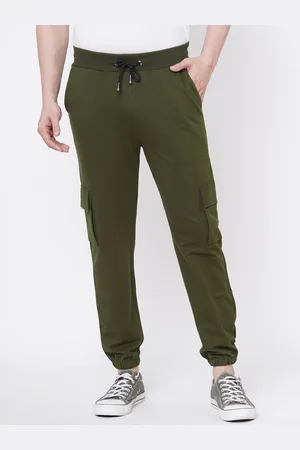 Kraasa Men Wrinkle Free Cargos Trousers