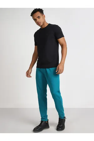 Lee Men Solid Cotton Low-Rise Joggers