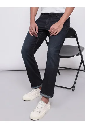 Lee Men Mid Rise Rodeo Straight Fit Clean Look Stretchable Jeans