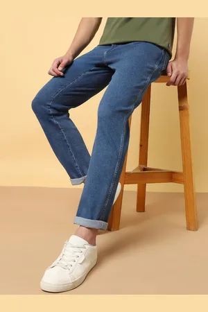 Wrangler Men Slim Fit Mid-Rise Light Fade Stretchable Jeans