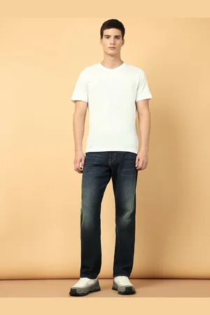 Wrangler Men Regular Fit Mid-Rise Light Fade Stretchable Jeans