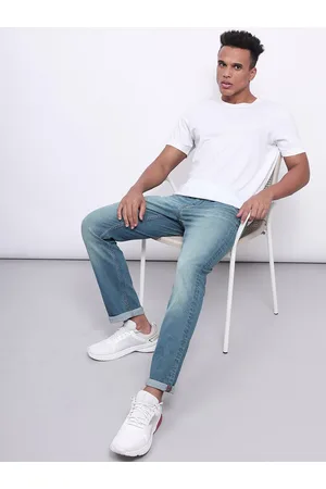 Lee Men Mid Rise Rodeo Straight Fit Clean Look Heavy Fade Stretchable Jeans