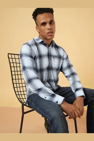 Wrangler Men Tartan Checked Opaque Cotton Casual Shirt