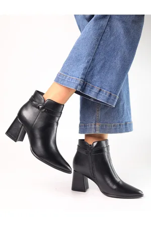 MONROW Women Black Solid Block Heeled Boots With Buckles