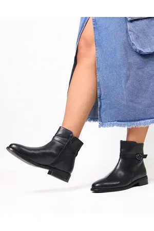 MONROW Women Black Solid PU Flat Boots