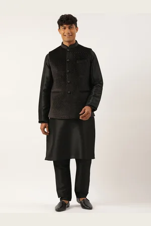 TheEthnic.Co Mandarin Collar Kurta with Pyjamas & Nehru Jacket