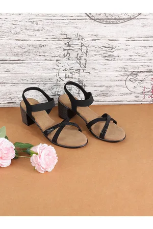 Metro Women Black Block Sandals