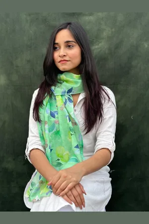 BUTA BUTI Floral Printed Cotton Stole