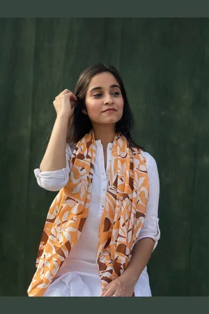 BUTA BUTI Abstract Printed Cotton Scarf