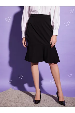 BuyNewTrend Fish Cut Ruffled Knee Length Straight Skirt