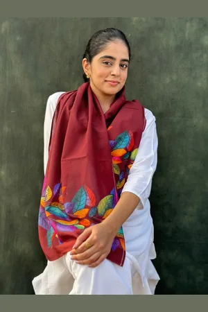 BUTA BUTI Floral Printed Cotton Scarf