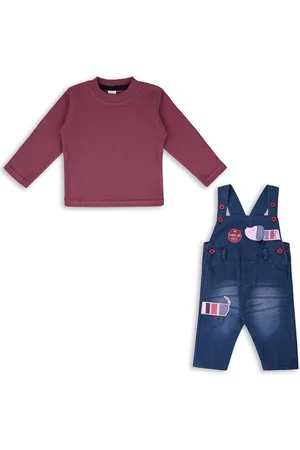Wish Karo Infant Boys Self-Design Cotton Dungarees With Tshirt