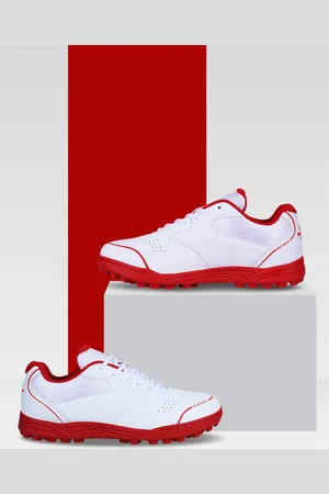 NIVIA Men Crick-200 Cricket Shoes