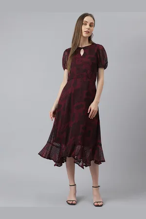 Latin Quarters Ethnic Motifs Printed Keyhole Neck Fit & Flare Midi Dress
