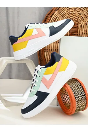 John Karsun Men Colourblocked Lightweight Sneakers