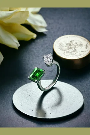 Designs & You Silver Plated Adjustable Finger Ring