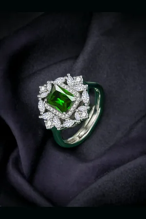 Designs & You Silver Plated Adjustable Finger Ring