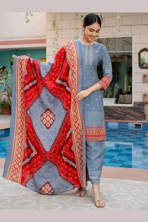 Mialo fashion Bandhani Printed Straight Kurta & Palazzos With Dupatta