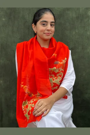 BUTA BUTI Floral Printed Cotton Stole