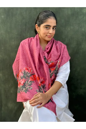 BUTA BUTI Floral Printed Cotton Stole