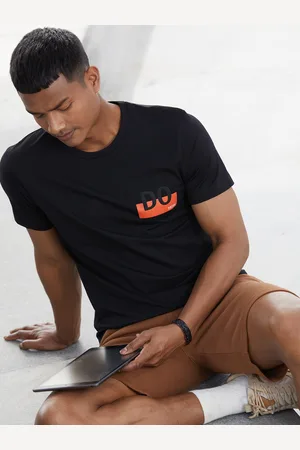 DaMENSCH Men Black T-shirt