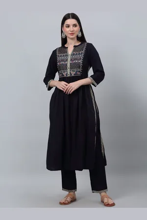CANTABIL Floral Yoke Design Mandarin Collar Pleated A-Line Kurta with Trouser