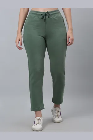 CANTABIL Women Mid-Rise Fleece Track Pants