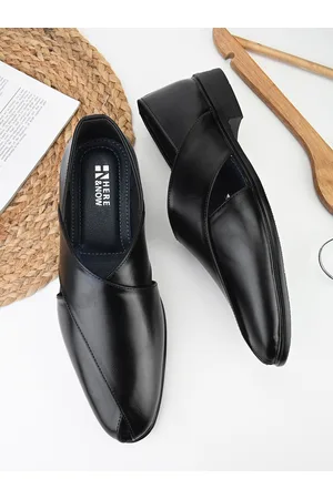HERE&NOW Black Textured Shoe-Style Sandals