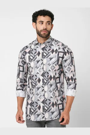 Blue Buddha Spread Collar Slim Fit Geometric Printed Casual Cotton Shirt