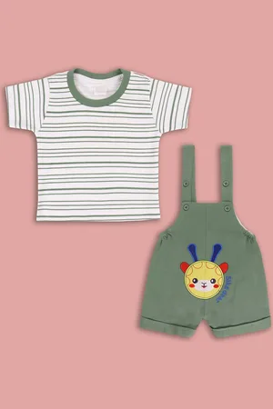 Wish Karo Infant Boys Self-Design Cotton Dungarees With T-Shirt