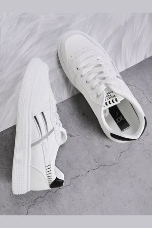 Jove Women Striped Lightweight Comfort Insole Sneakers