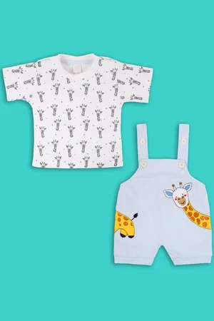 Wish Karo Infant Boys Self-Design Straight Leg Dungarees With T-Shirt