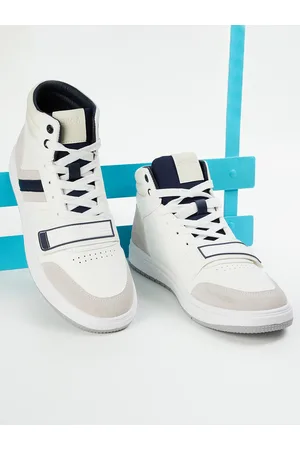 Lifestyle Men Perforated Comfort Insole Mid-Top Sneakers