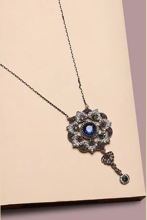 Sangria Gold-Toned Gold-Plated Stone-Studded Necklace